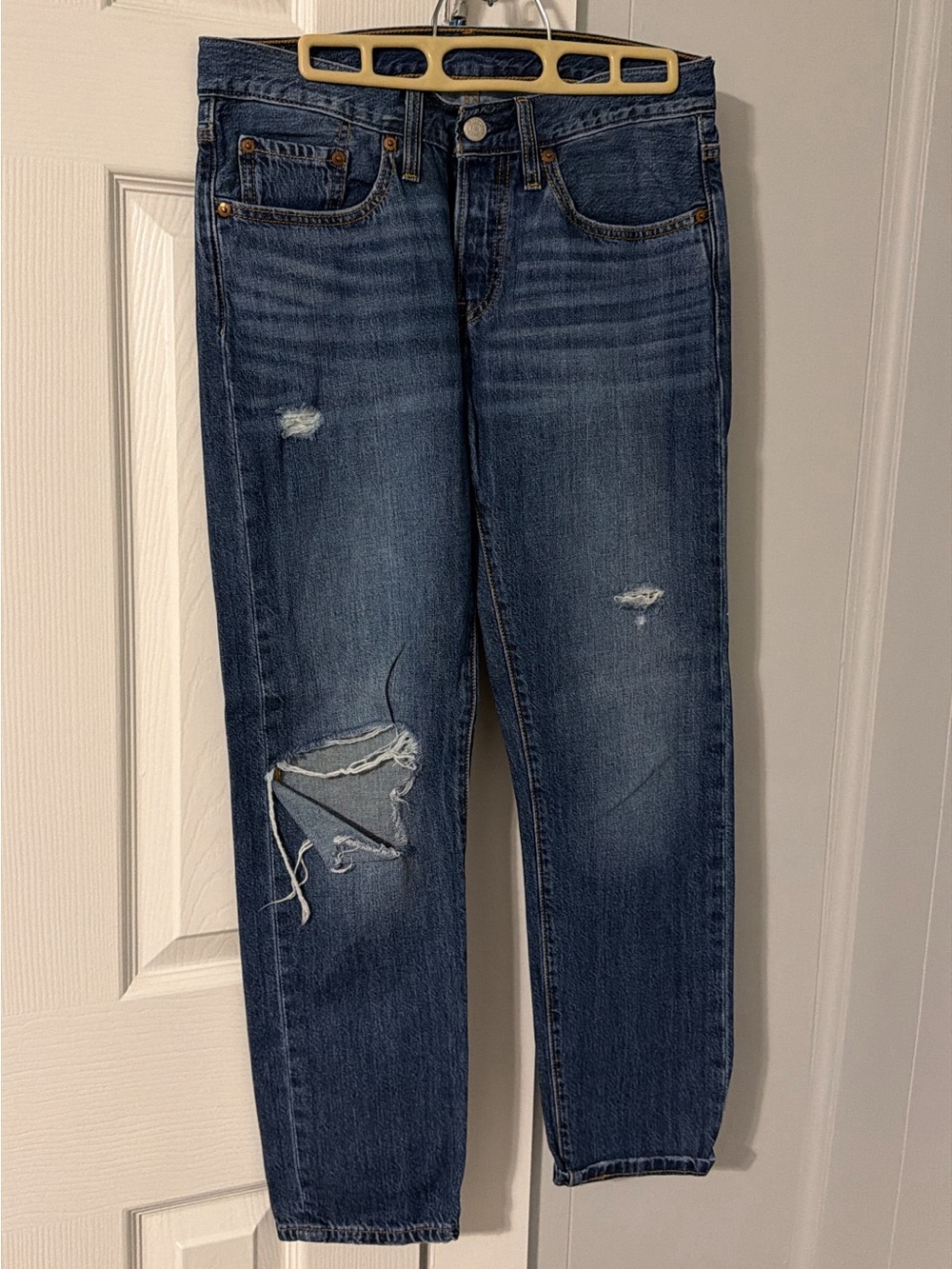 Levi's Women's Distressed Straight-Leg Jeans in Dark Blue Wash